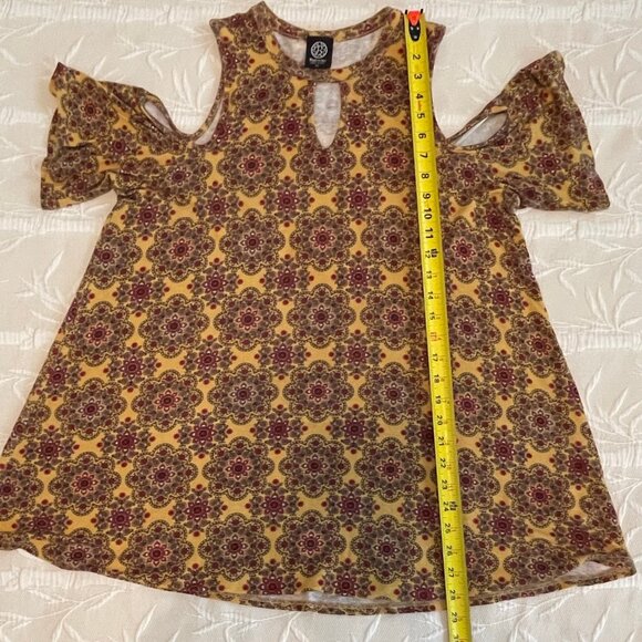 BOBEAU Cold Shoulder Flowy Top for Women Size XL - Picture 5 of 11